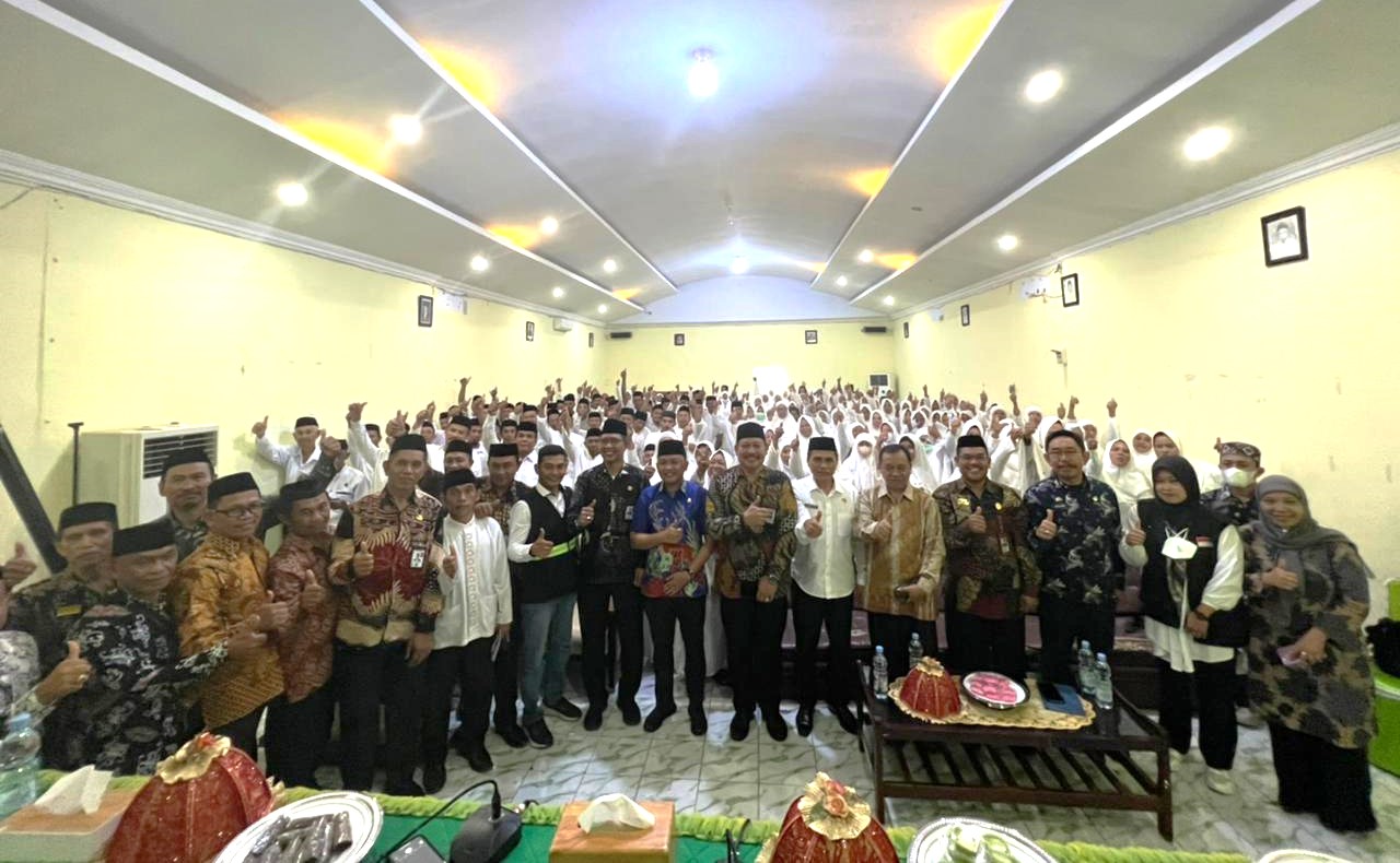 Kabupaten Bantaeng menggelar manasik haji perdananya pada musim haji 2023 berlangsung di Aula Kantor Kemenag Bantaeng, Kamis (4/5/2023).