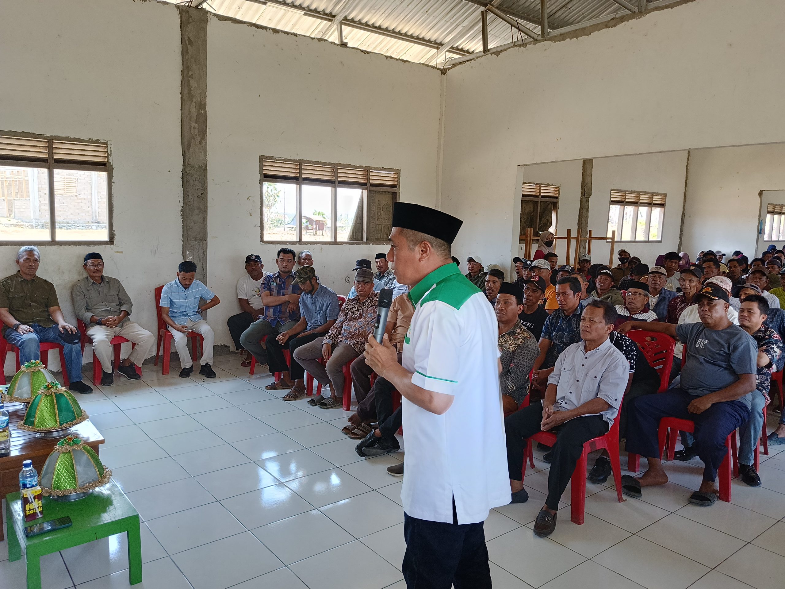 Ketua LPP PKB Sulsel Syamsu Rizal MI atau Deng Ical hadir dalam konsolidasi politik menuju perhelatan Pilkada Jeneponto 2024 di Kecamatan Bangkala, Minggu (29/10/2023) kemarin.