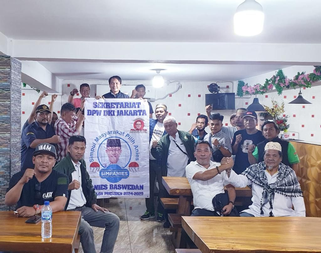 Relawan yang mendukung pasangan Anies-Muhaimin (AMIN) dari organisasi Simpanies telah mengadakan konsolidasi wilayah yang berlangsung di Jakarta Utara, Senin (10/10/2023) kemarin.