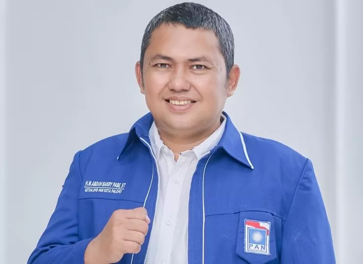 Ketua DPD PAN Palopo Abduh Bakry Pabe, siap memenangkan pasangan calon Wali Kota Palopo Putri Dakka dan Calon Wakil Wali Kota Palopo Haidir Basir (PD-HB).