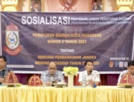 Anggota DPRD Kota Makassar, Irwan Djafar menggelar sosialisasi penyebarluasan Perda nomor 5 tahun 2021 tentang Rencana Pembangunan Jangka Menengah Daerah (RPJMD) Tahun 2021-2026 di Hotel Grand Town Makassar, Rabu (12/6/2024).