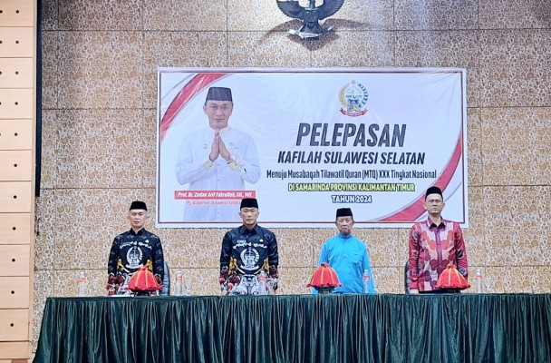 Pj. Gubernur Sulawesi Selatan, Prof. Zudan Arif Fakhrulloh menjanjikan hadiah beasiswa bagi kafilah Sulsel yang berhasil mengukir prestasi pada pelaksanaan Musabaqah Tilawatil Qur'an (MTQ) Nasional ke-30 tahun 2024 di Samarinda, Kalimatan Timur.