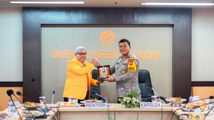 Rektor Universitas Negeri Makassar (UNM) Prof. Karta Jayadi menerima kunjungan kerja Kapolda Sulsel Irjen. Pol. Yudiawan.