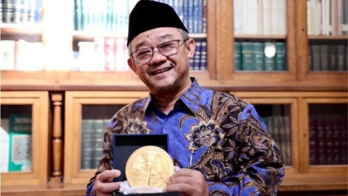 Sekretaris Umum Pimpinan Pusat (Sekum PP) Muhammadiyah Prof Abdul Mu'ti turut dipanggil ke kediaman Presiden Terpilih Prabowo Subianto di Jalan Kertanegara, Kebayoran Baru, Jakarta Selatan, Senin (14/10/2024).