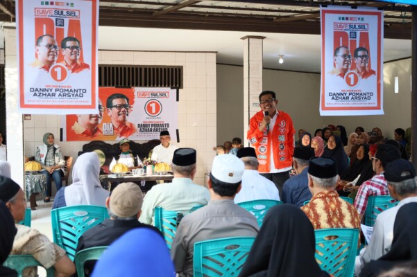 Calon Wakil Gubernur Sulsel nomor urut 1, Azhar Arsyad temu ratusan relawan di Bonto-bontoa Gowa, Senin (11/11/2024). DIA janjikan kesejahteraan bagi petani dan nelayan mendatang.