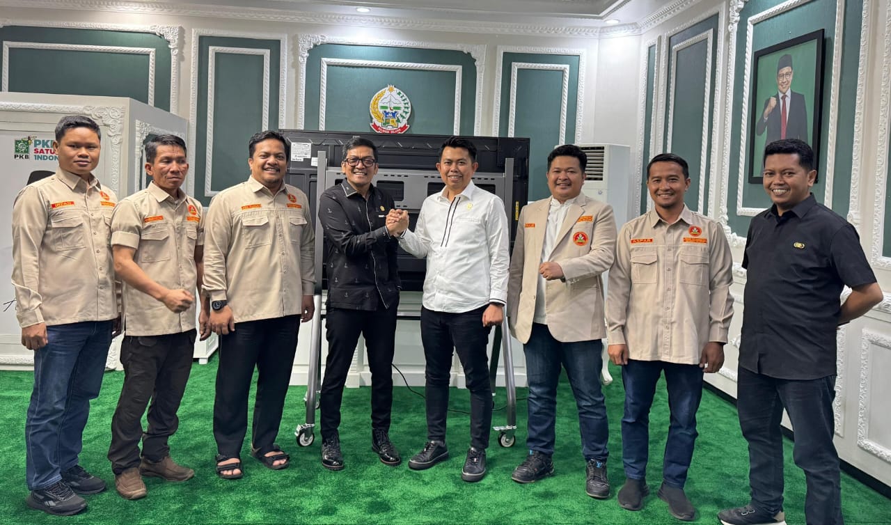 Pimpinan Wilayah Pemuda Muhammadiyah (PWPM) Sulawesi Selatan melakukan silaturahim bersama Wakil Ketua DPRD Sulsel, Fauzi A. Wawo, Selasa (11/2/2025) belum lama ini.