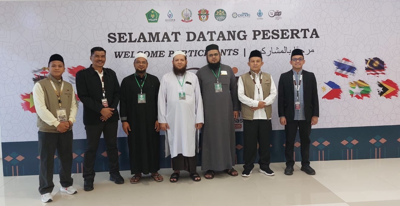 Kafilah pertama dari Myanmar resmi tiba di Bandara Internasional Sultan Hasanuddin Makassar, Senin (30/9/2025).