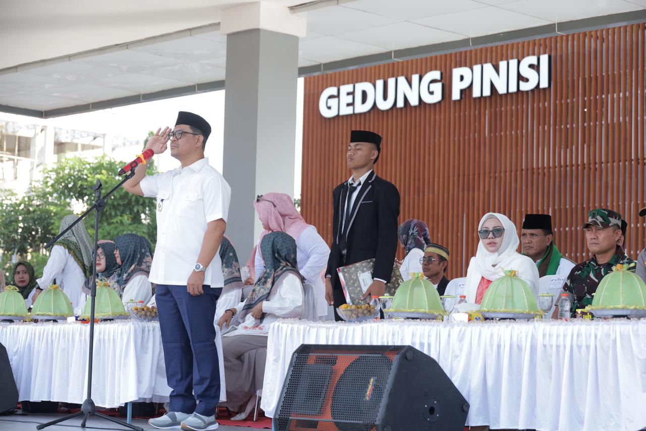 Upacara HSN 2025 yang digelar oleh Kantor Kementerian Agama Bulukumba dipimpin langsung oleh Wakil Bupati Bulukumba, H. Andi Edy Manaf.