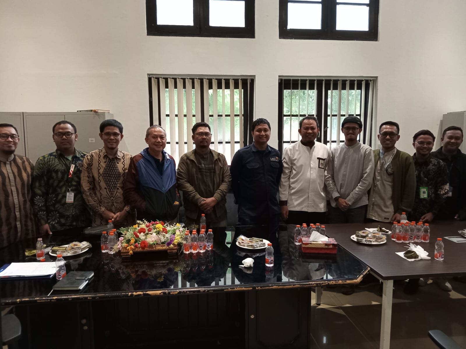 Sejumlah Lembaga Amil Zakat (LAZ) Nasional yang beroperasi di Kota Makassar menggelar forum diskusi bersama Pemerintah Kota Makassar, Jumat (14/11/2025).