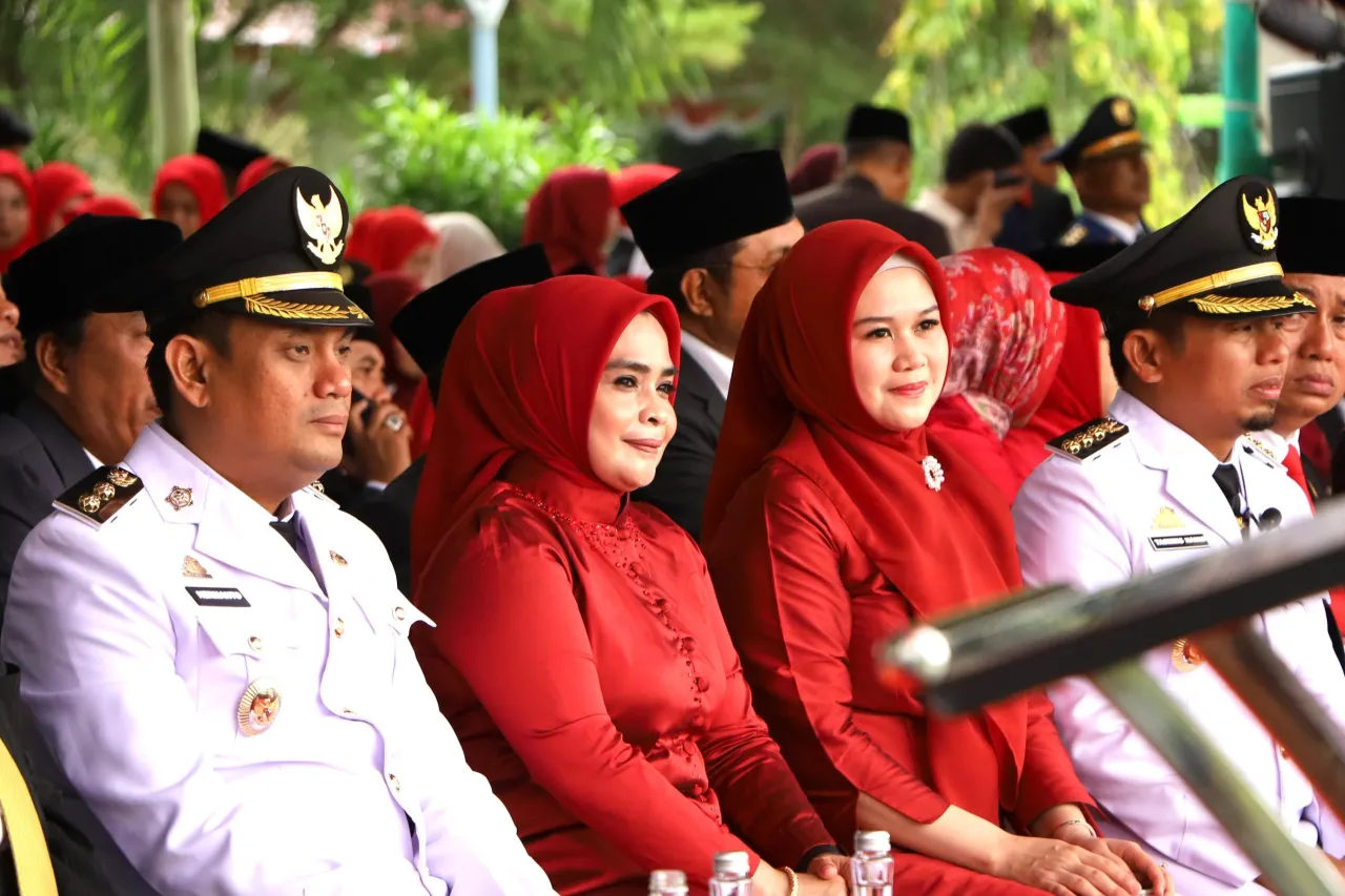 Upacara peringatan Hari Ulang Tahun (HUT) ke-80 Kemerdekaan Republik Indonesia di Kota Parepare berlangsung khidmat di Lapangan Andi Makkasau, Sabtu (17/8/2025).
