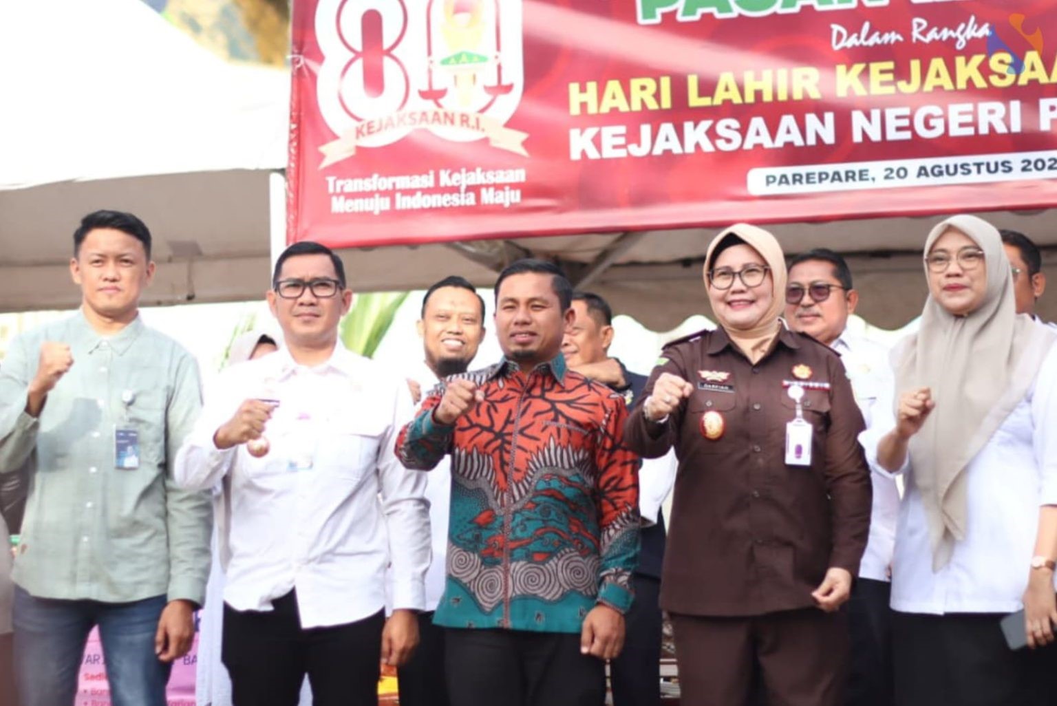 Pasar murah tersebut menjadi salah satu rangkaian kegiatan memperingati Hari Ulang Tahun (HUT) ke-80 Kejaksaan.