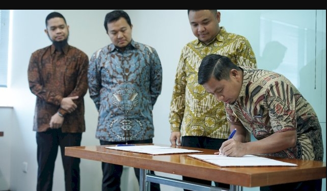 Tasming Hamid Teken MoU dengan Bosowa Group, Dorong Parepare Jadi Kota Percontohan Pengelolaan Sampah.