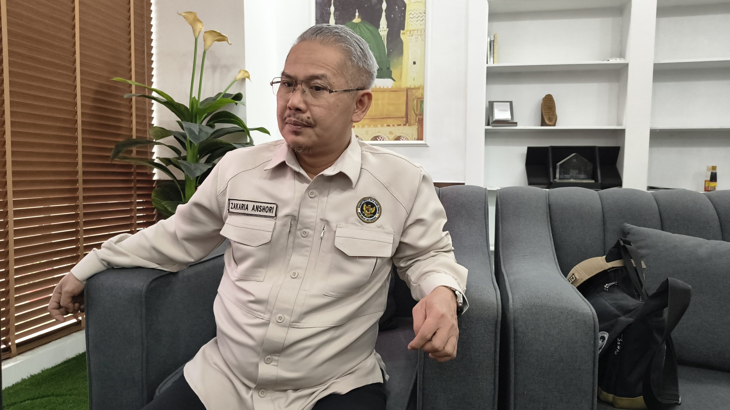 Pembantu Staf Teknis Kantor Urusan Haji KJRI Jeddah, Zakaria Anshori.