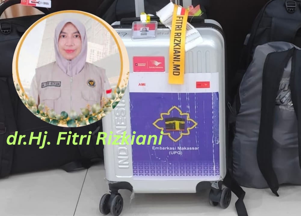 Koper bertuliskan nama "Fitri Rizkiani, MD" menjadi pemandangan yang menyentuh di Aula Arafah Asrama Haji Sudiang. Pemiliknya telah dimakamkan di Makkah, sementara barang bawaannya pulang bersama rombongan Kloter 38.