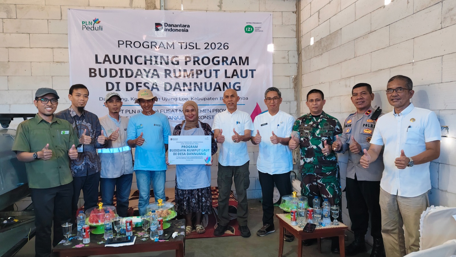 Kali ini, kolaborasi tersebut diwujudkan melalui program pemberdayaan budidaya rumput laut di Kelurahan Dannuang, Kecamatan Ujung Loe, Kabupaten Bulukumba, Rabu (24/6/2026).
