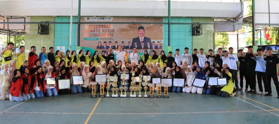Tim Marching Band Bahana Pelita Mario dari MTs Negeri Soppeng sukses meraih Juara Umum 1 Divisi Senior Non Brass pada ajang Makassar International Marching Festival (MIMFEST) 2026 yang berlangsung di Makassar, 3–5 Juli 2026.