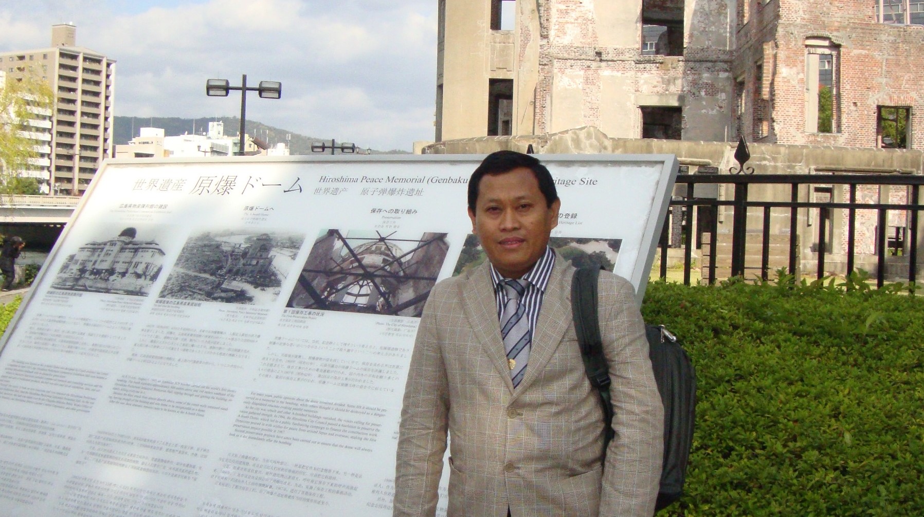 Prof. Dr. Eko Hadi Sujiono, M.Si.