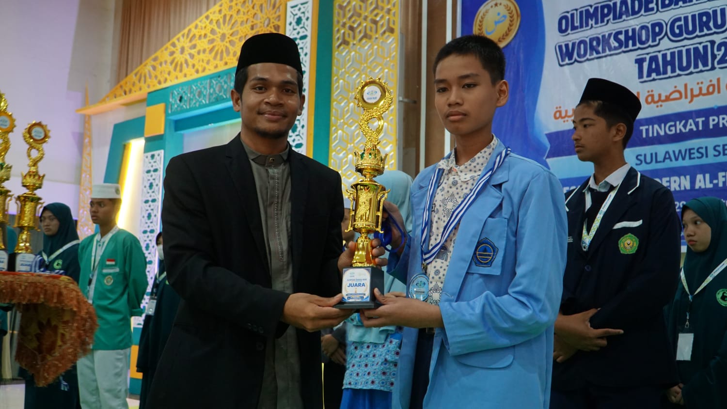 Santri Pondok Pesantren Darul Aman Gombara Makassar lolos dalam ajang Olimpiade Bahasa Arab (OBA) ke-9 Tingkat Provinsi Sulawesi Selatan yang digelar pada Sabtu, 29 Agustus 2026 di Pondok Pesantren Modern Al-Fityan Gowa.