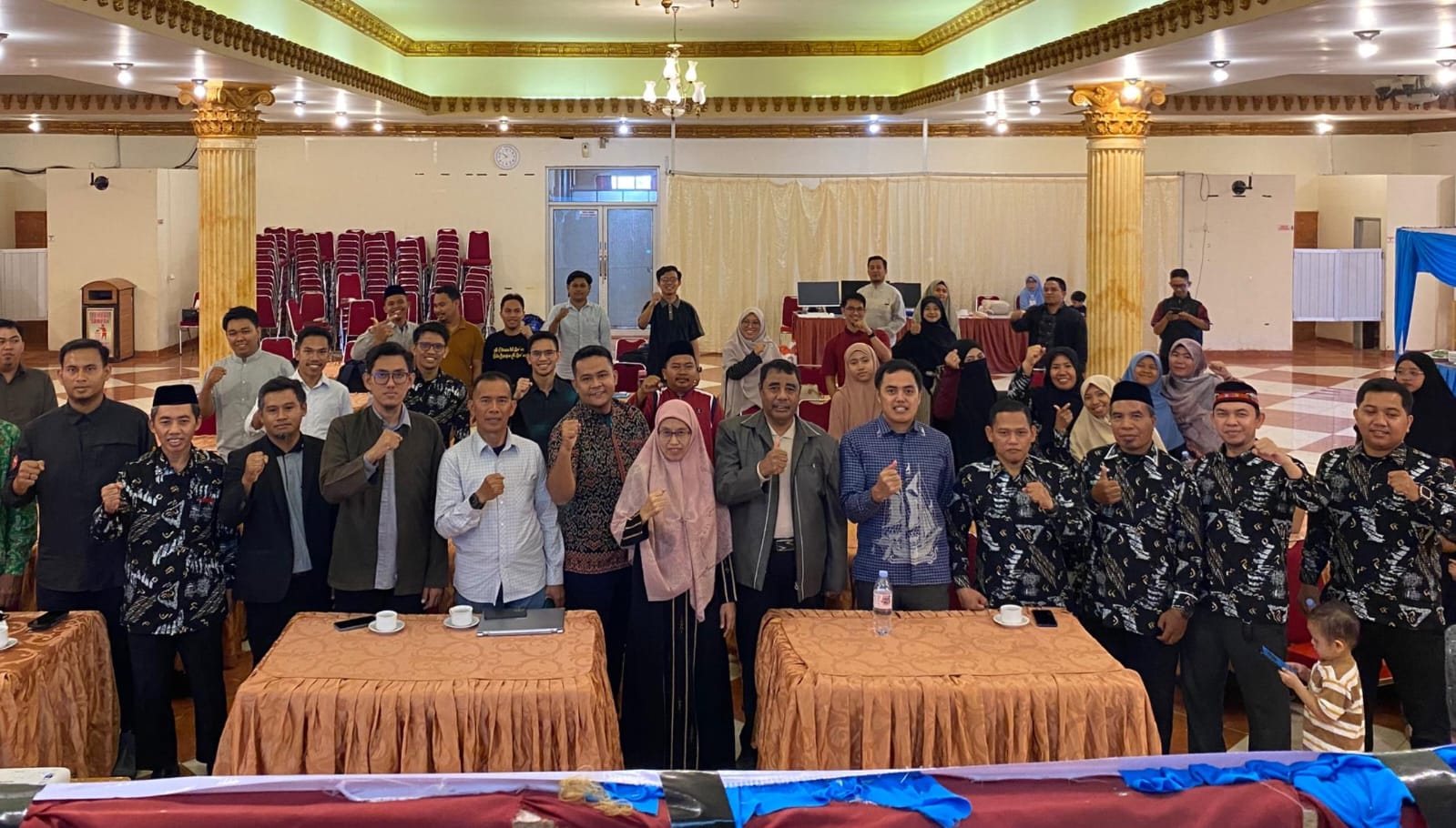 Suasana Musyawarah Komisariat Ikatan Alumni (IKA) Fakultas Agama Islam (FAI) Universitas Muhammadiyah Makassar (Unismuh Makassar) digelar di Wisata Pantai Galesong, Kabupaten Takalar, Sulawesi Selatan, Sabtu (3/10/2026).