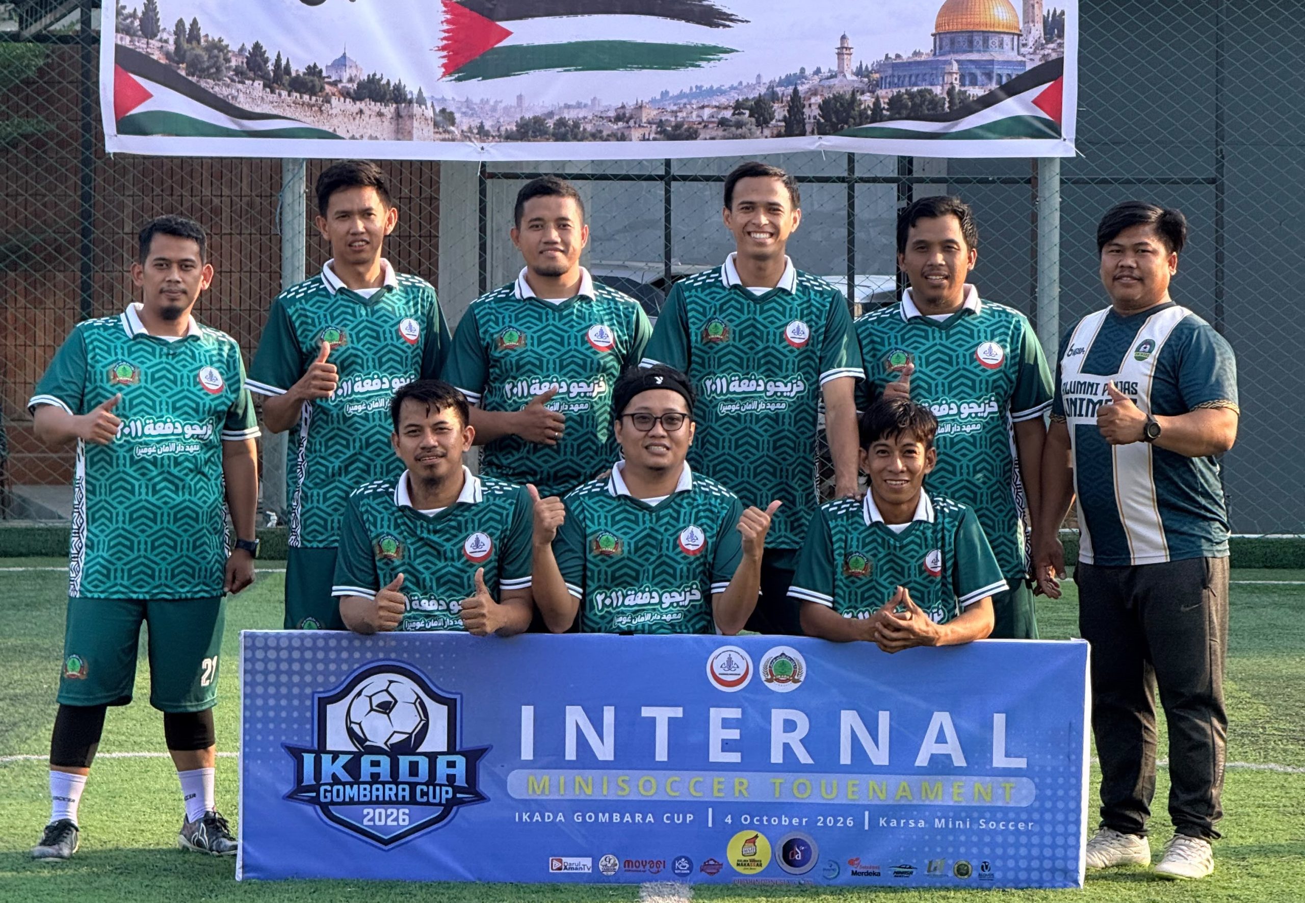 IKADA Gombara Cup 2026 berlangsung meriah di Lapangan Mini Soccer Karsa dengan menghadirkan semangat kebersamaan para alumni Pondok Pesantren Darul Aman Gombara.